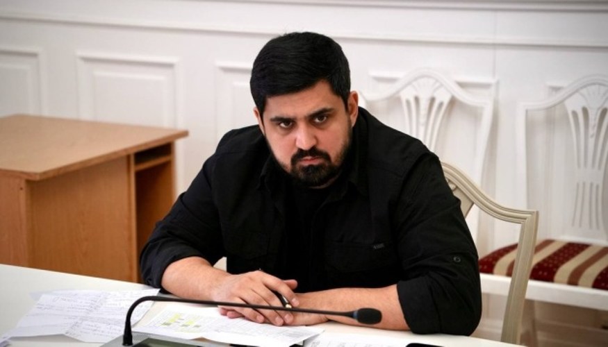 Президент Володимир Зеленський підписує укази про звільнення та призначення керівників адміністрацій