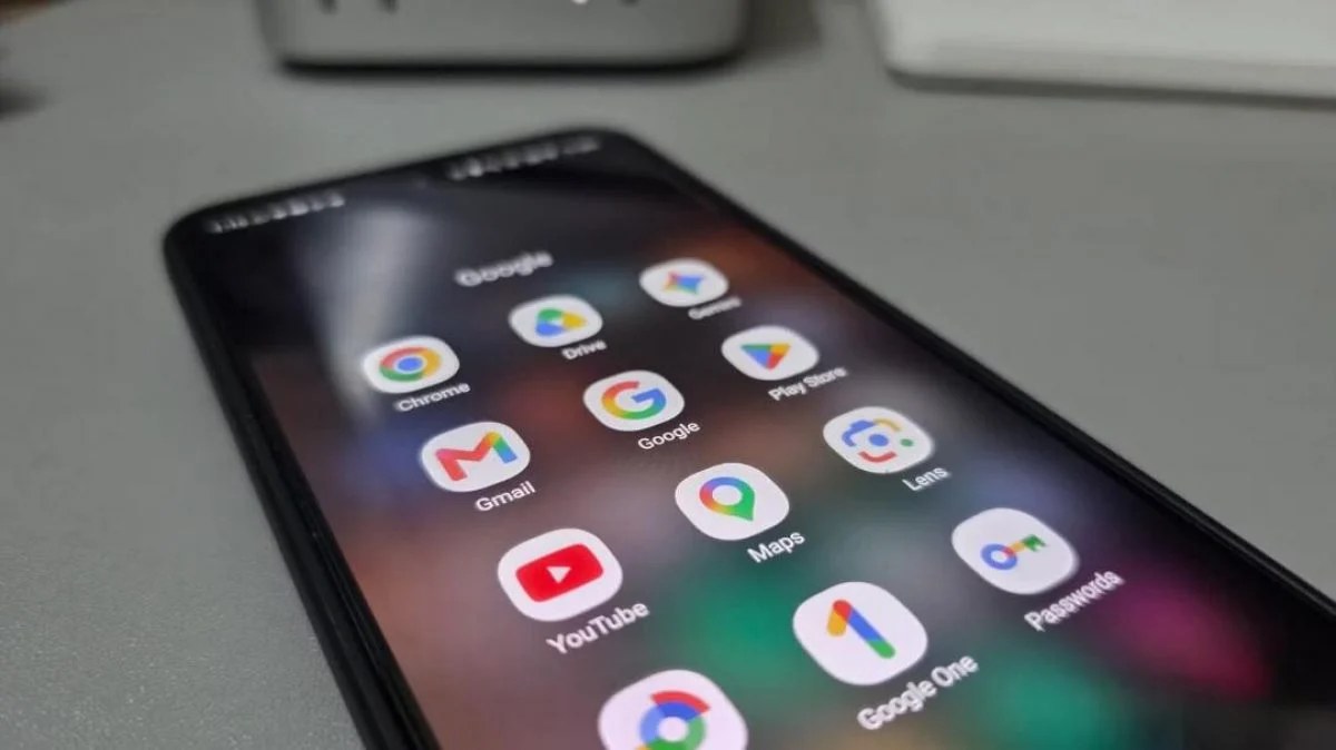 Смартфон Android зі зміненими налаштуваннями Google
