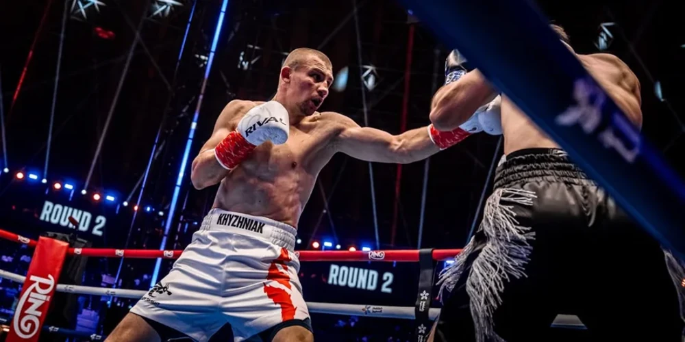 Олександр Хижняк — олімпійський чемпіон, український професійний боксер, який готується до 10-раундового бою 22 серпня у