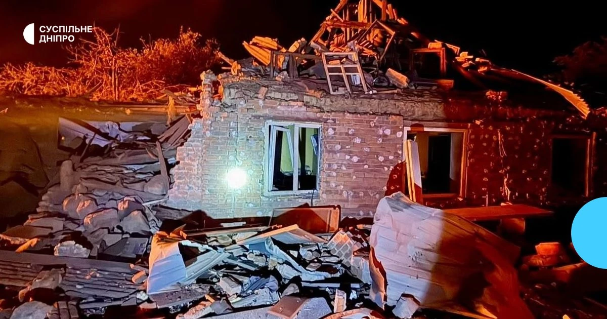 Удар по Дніпру 19 жовтня: КАБами пошкоджено будинки, 84-річна жінка у лікарні